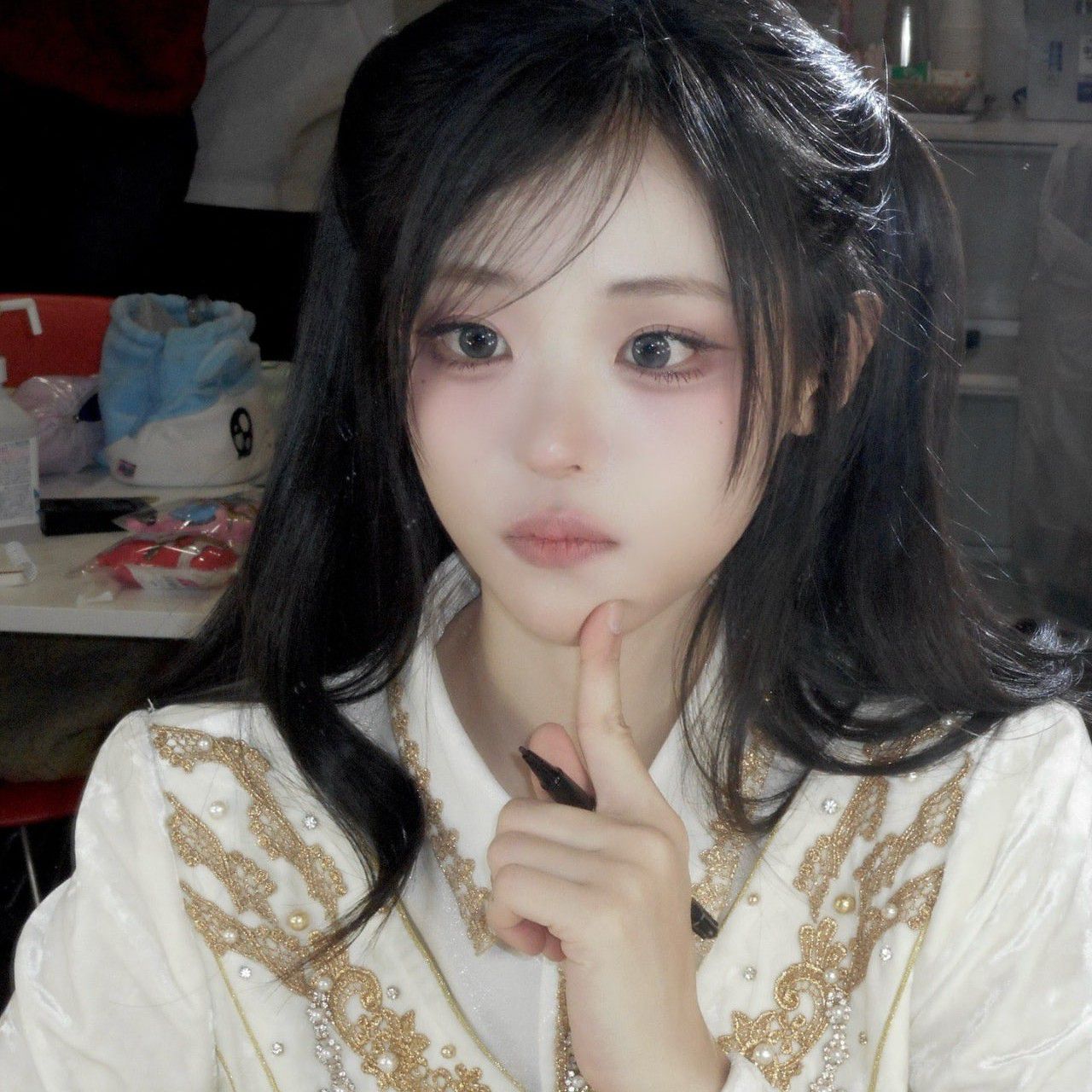 A moment captured by QWER's fan