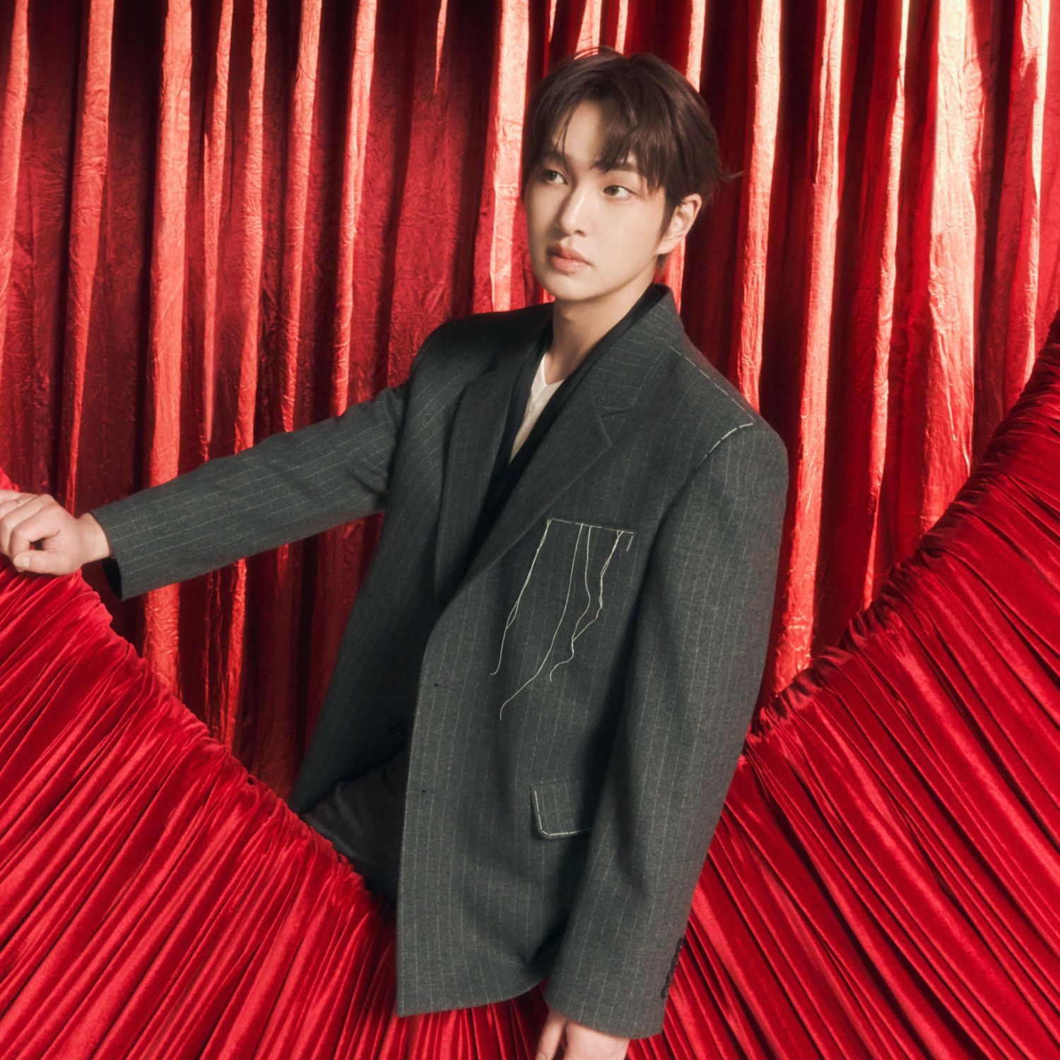 A moment captured by Onew (SHINee)'s fan