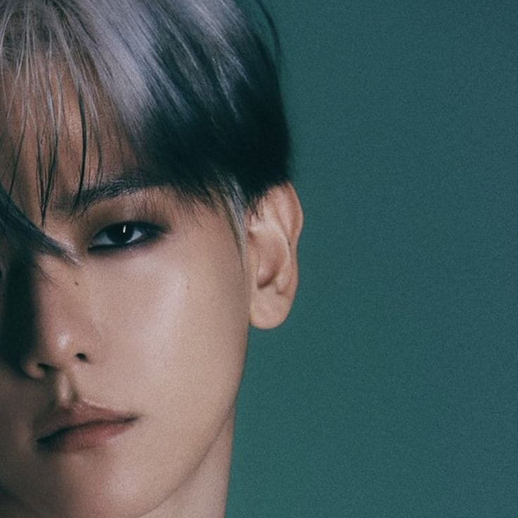 A moment captured by Baekhyun (EXO)'s fan