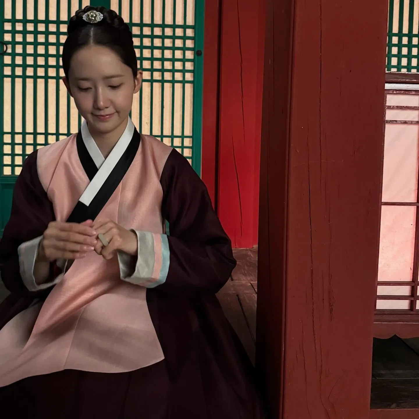 Potret di balik layar Yoona (Girls' Generation)