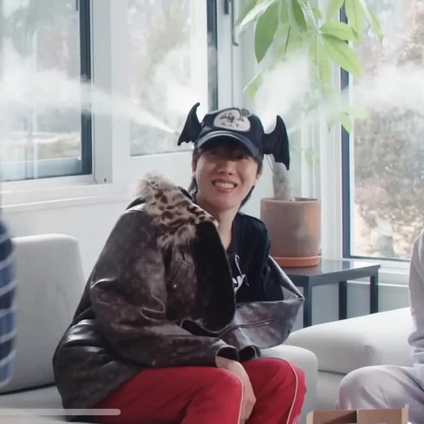 Momen yang diabadikan oleh penggemar BTS