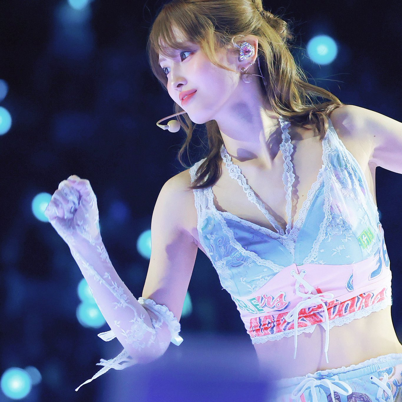 TWICE Momo Fandom Community │ No.1 KPOP App CHOEAEDOL