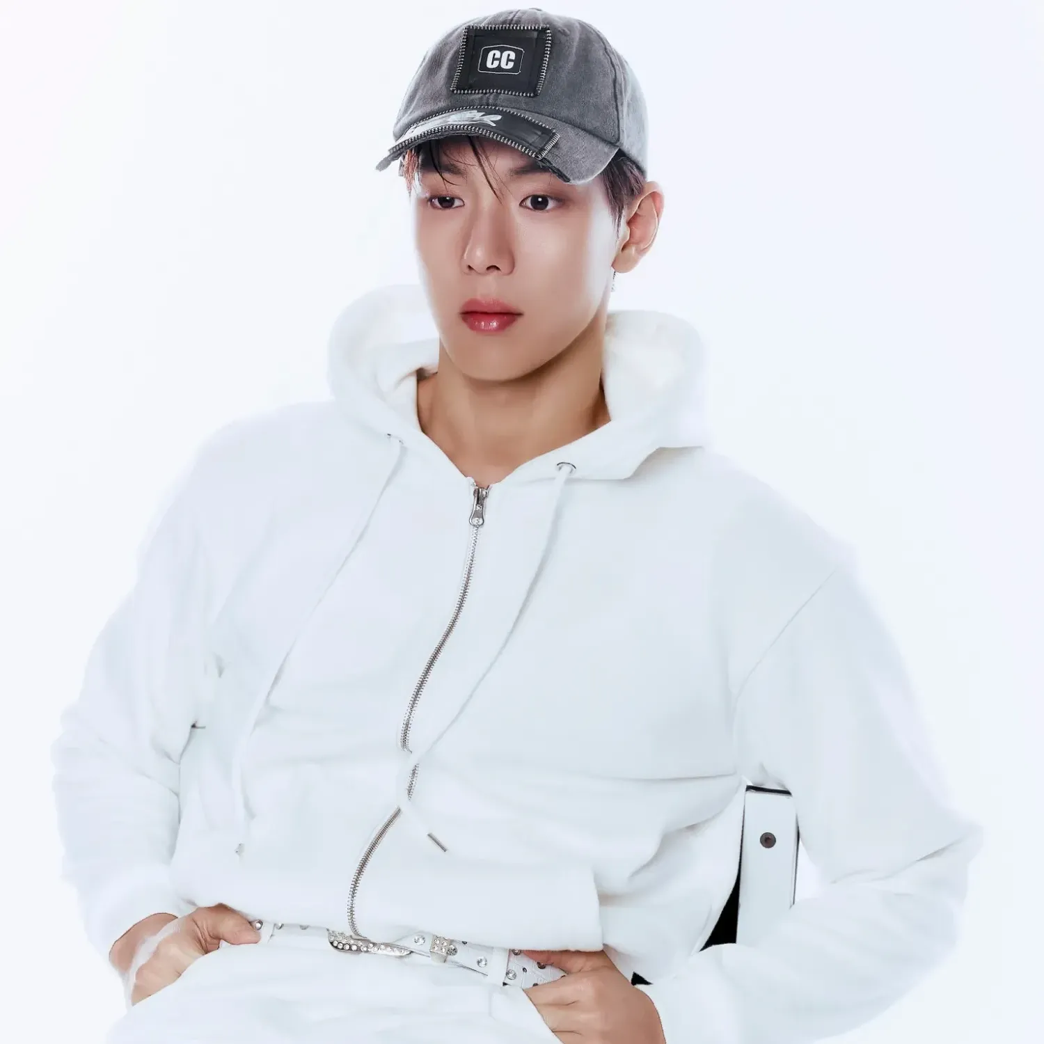 Recent activity shot of Shownu (MONSTA X)