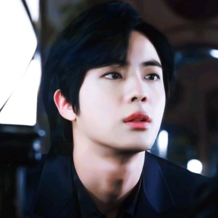 Foto terbaru Jin (BTS)