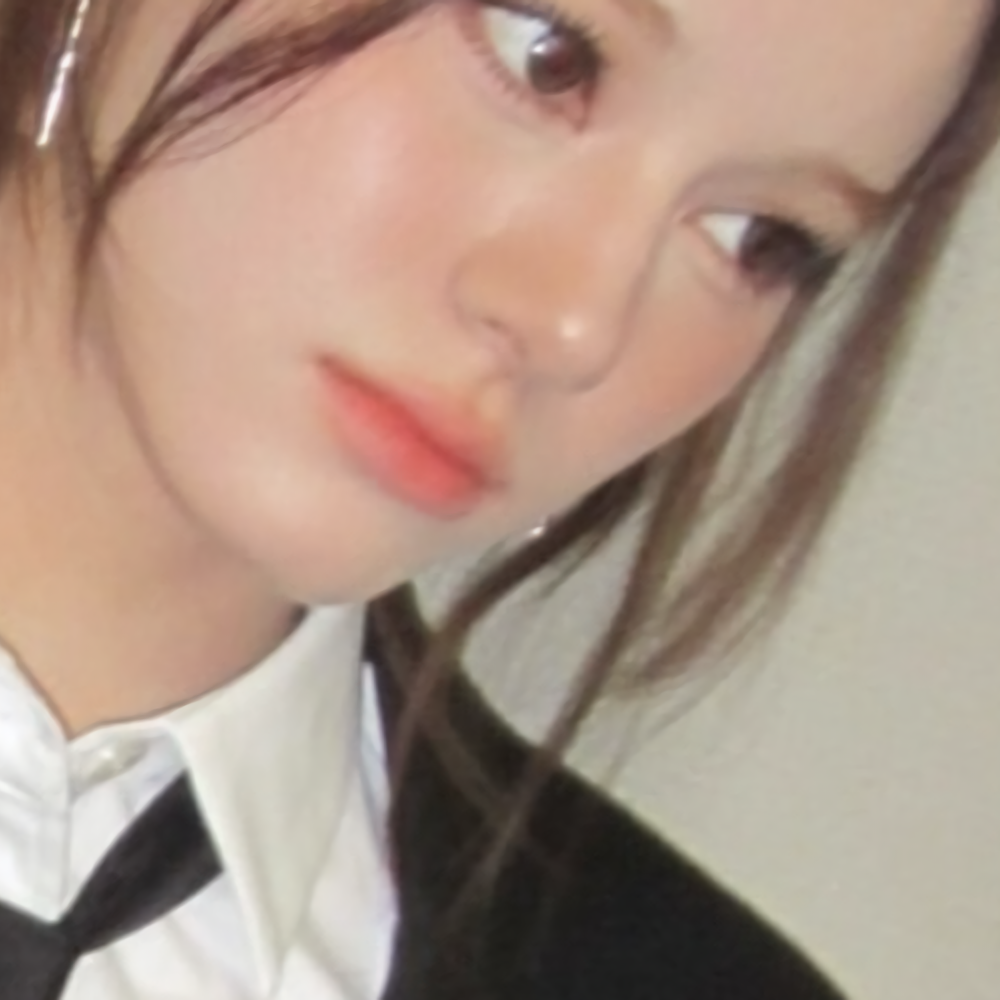 Latest photo of Nina (NiziU)