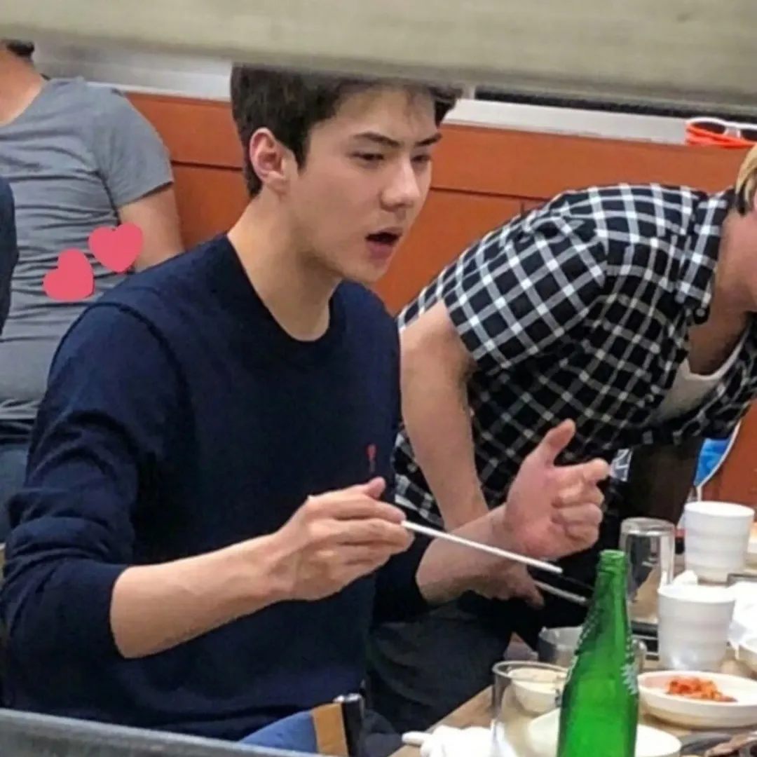 세훈 (EXO)의 최신 사진