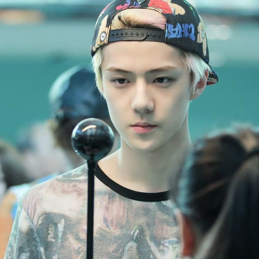 Foto terbaru Sehun (EXO)