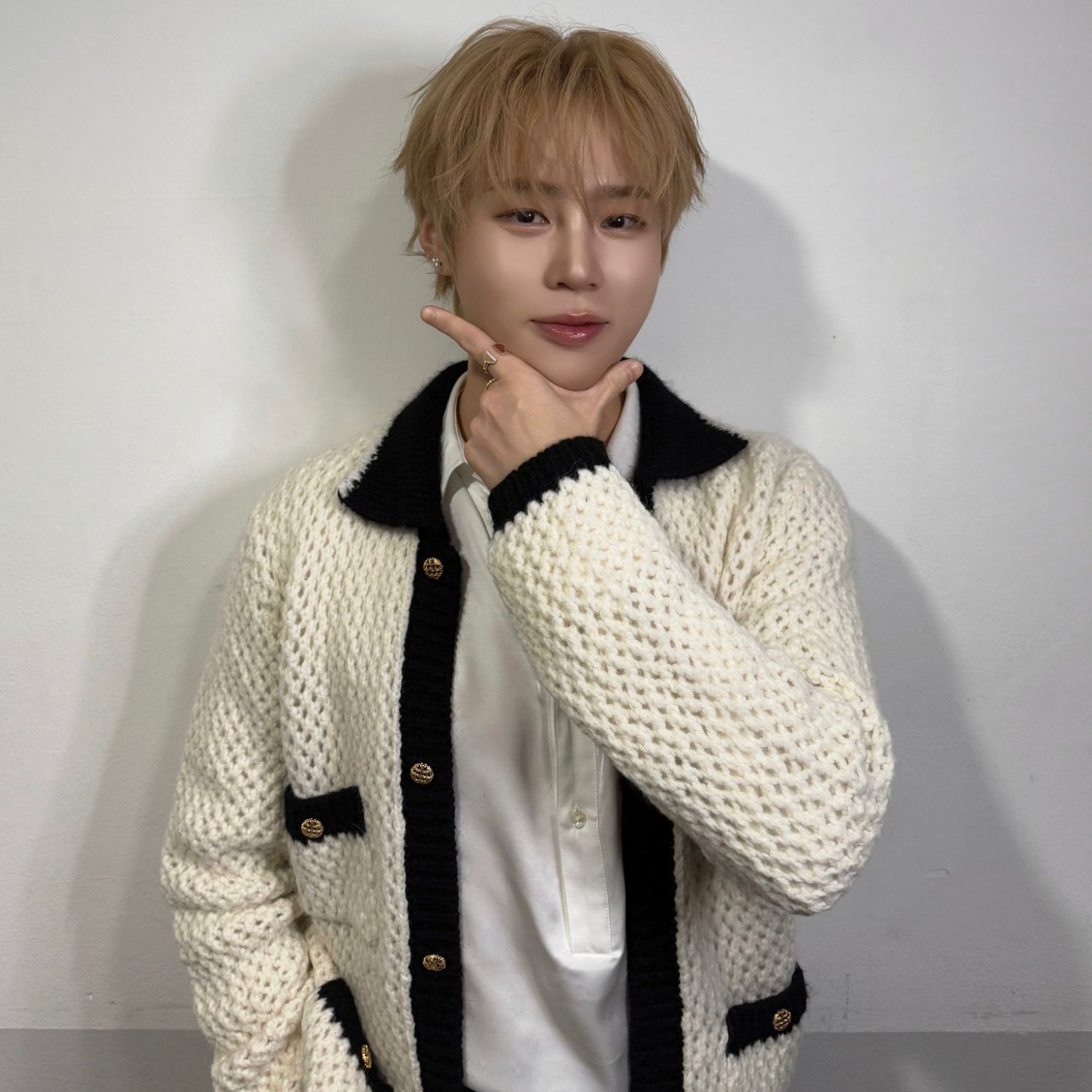 ハ・ソンウンの舞台裏ショット