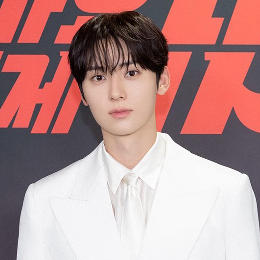 Latest photo of Hwang Minhyun