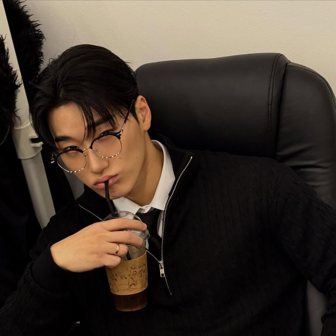 Foto aktivitas terbaru San (ATEEZ)