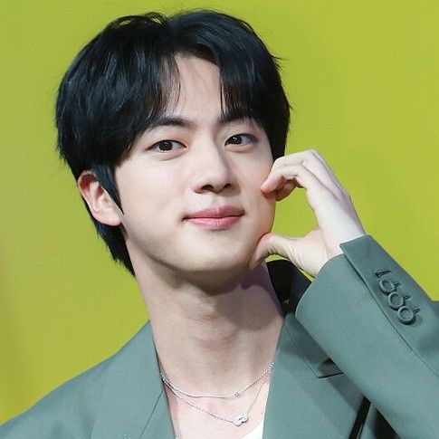 진 (방탄소년단) 최근 활동샷