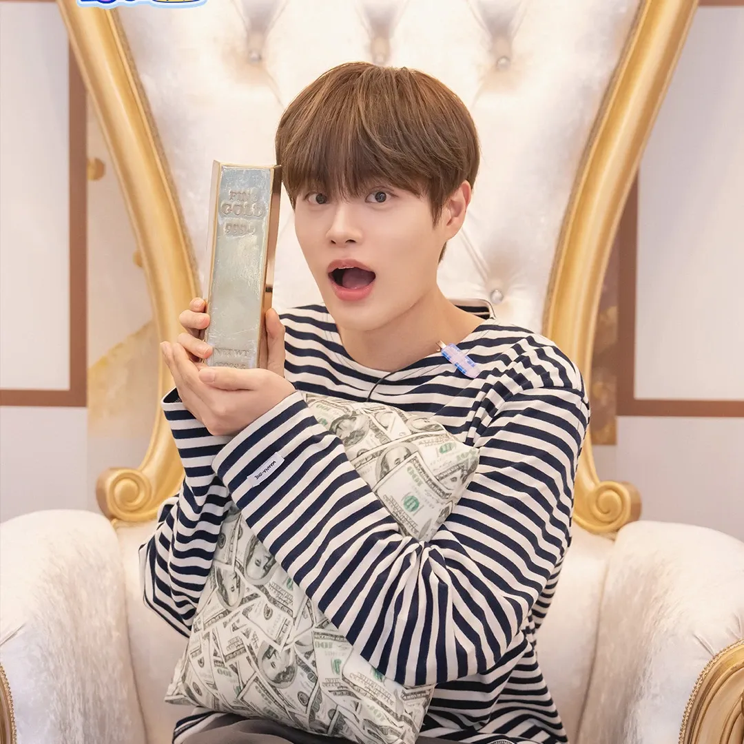 Behind-the-scenes cut of Lee Daehwi (AB6IX)