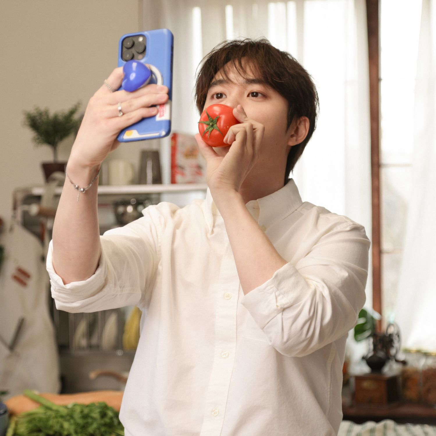 Foto aktivitas terbaru D.O. (EXO)