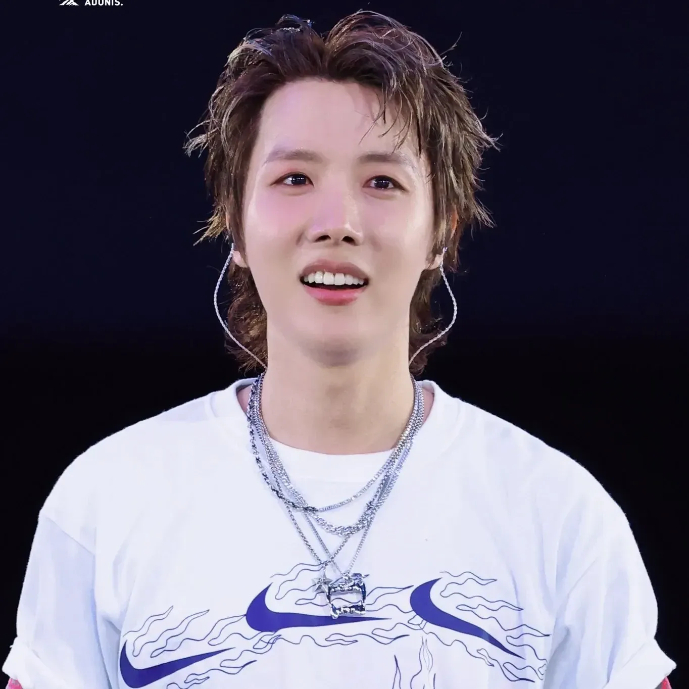 j-hope (BTS)の最新写真