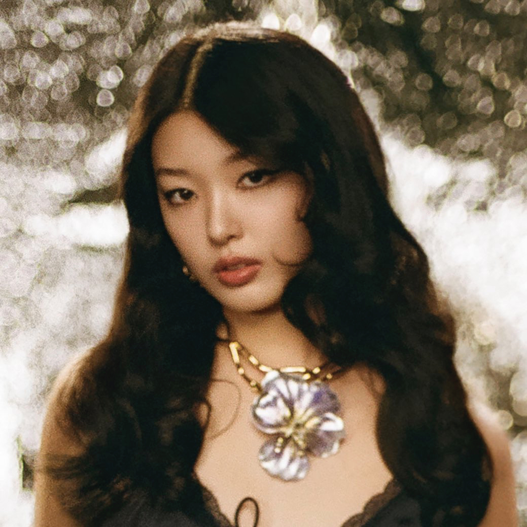 Latest photo of Yoonchae (KATSEYE)