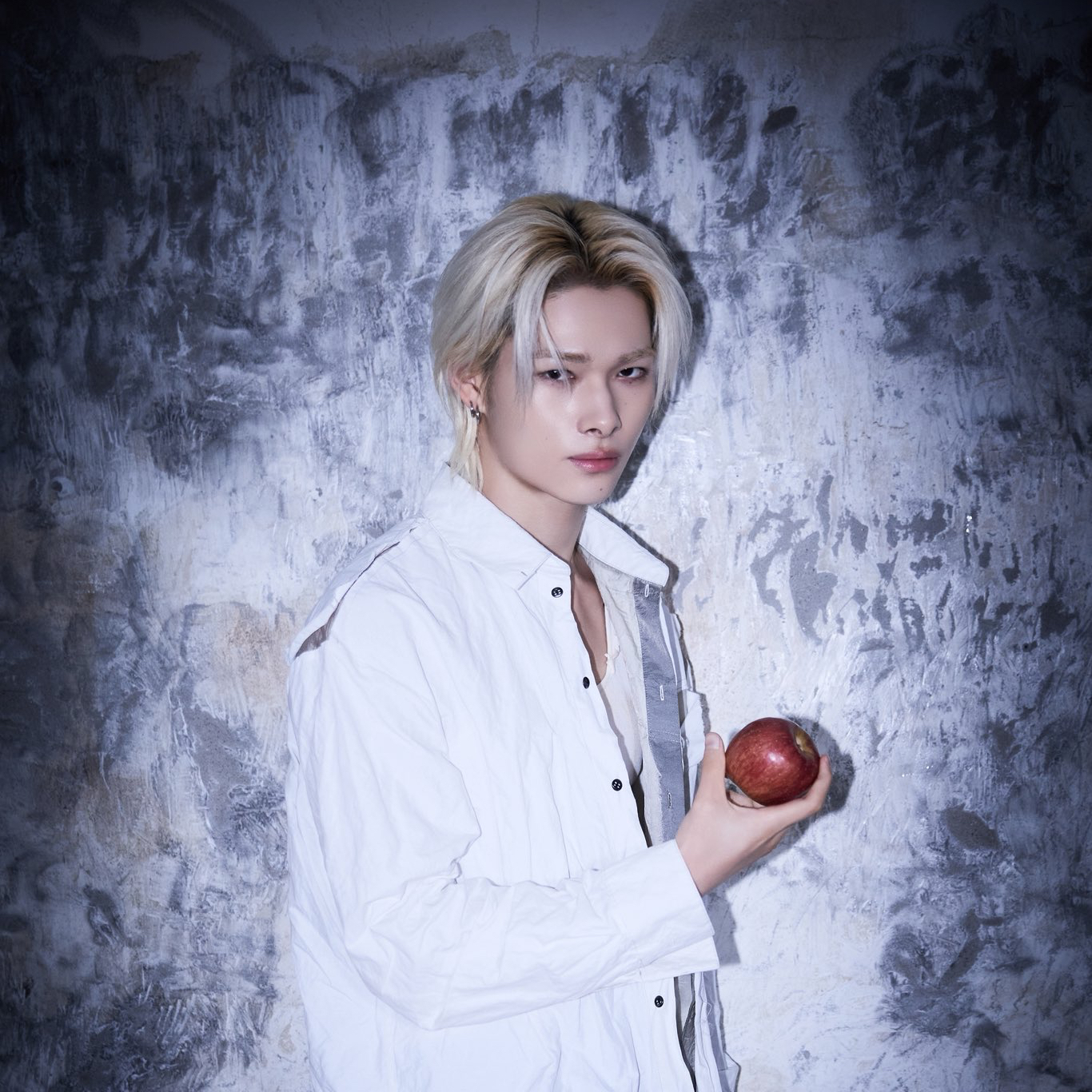 Behind-the-scenes cut of NI-KI (ENHYPEN)