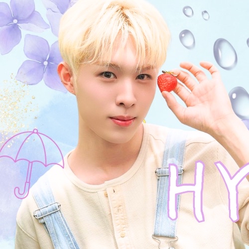 A moment captured by Hyui (NEXZ)'s fan