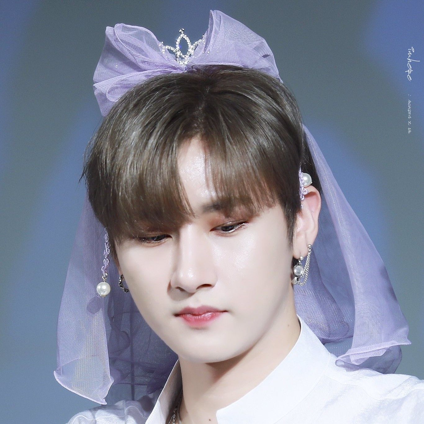 Potret di balik layar MONSTA X