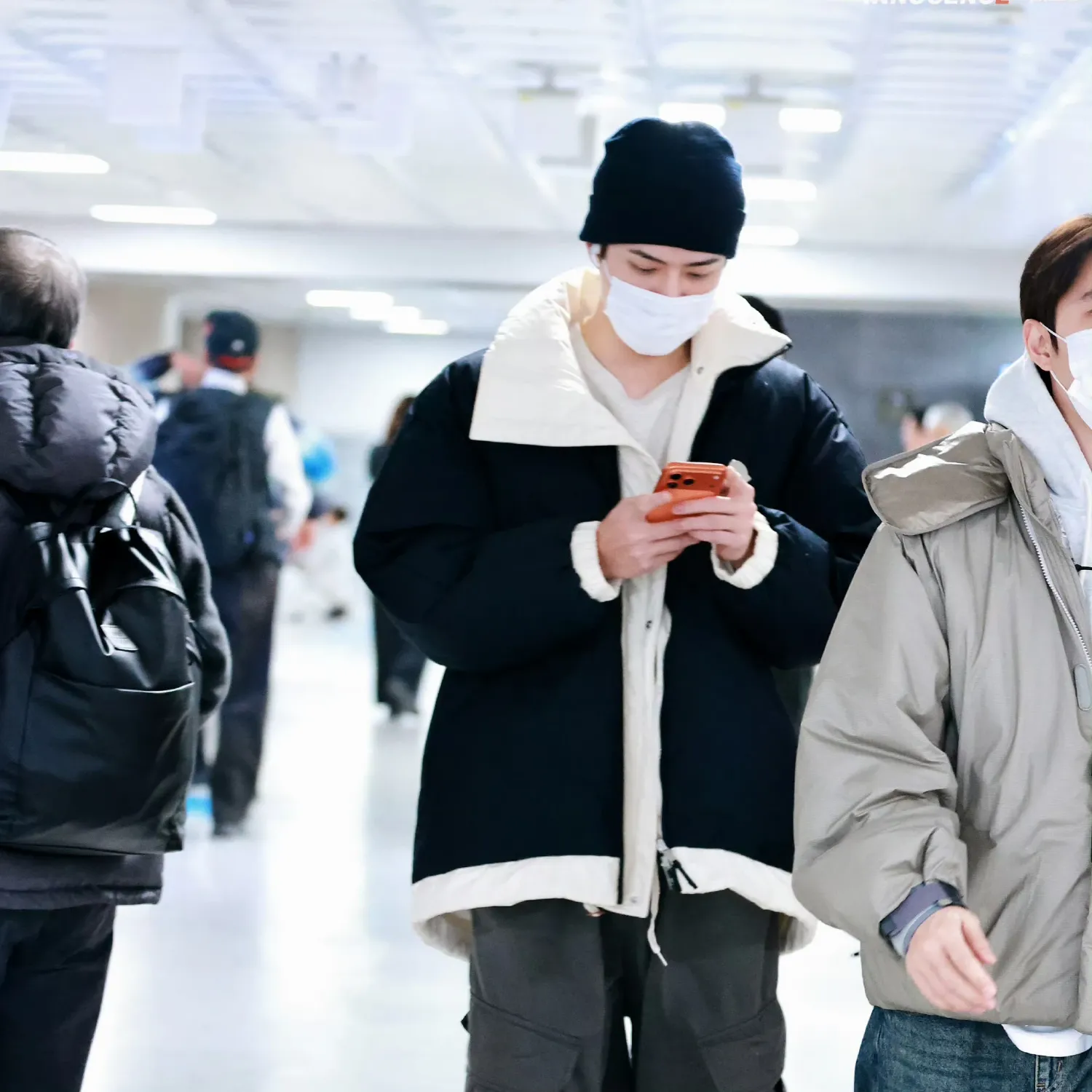 Behind-the-scenes cut of Sehun (EXO)