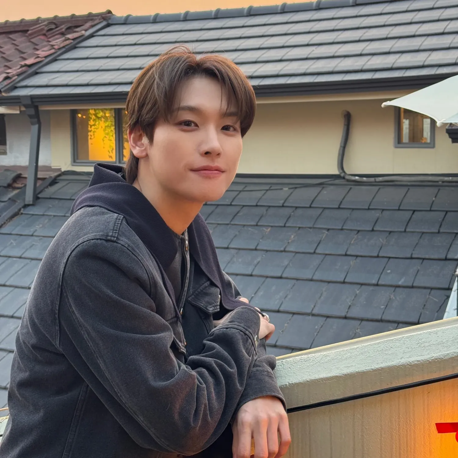 Latest photo of Inseong (SF9)