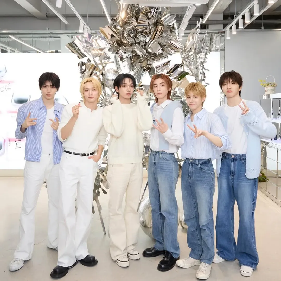 A moment captured by BOYNEXTDOOR's fan