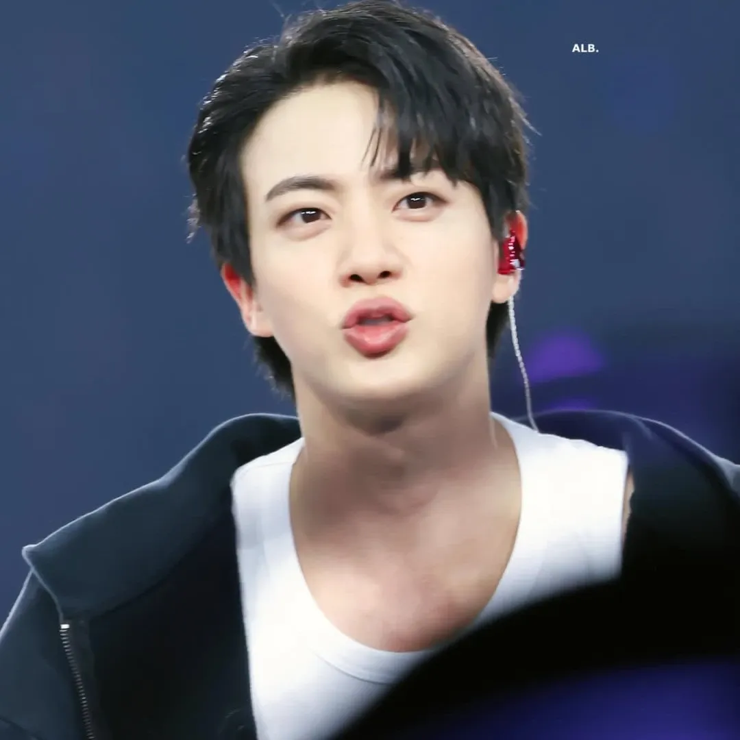 Latest photo of Jin (BTS)