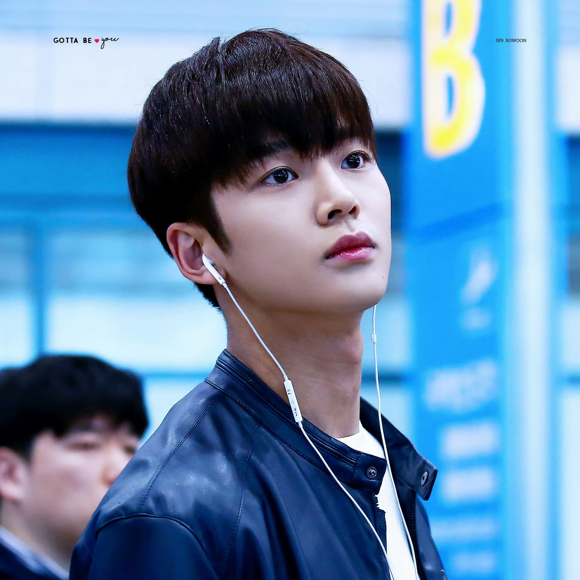 로운 팬이 찍은 순간