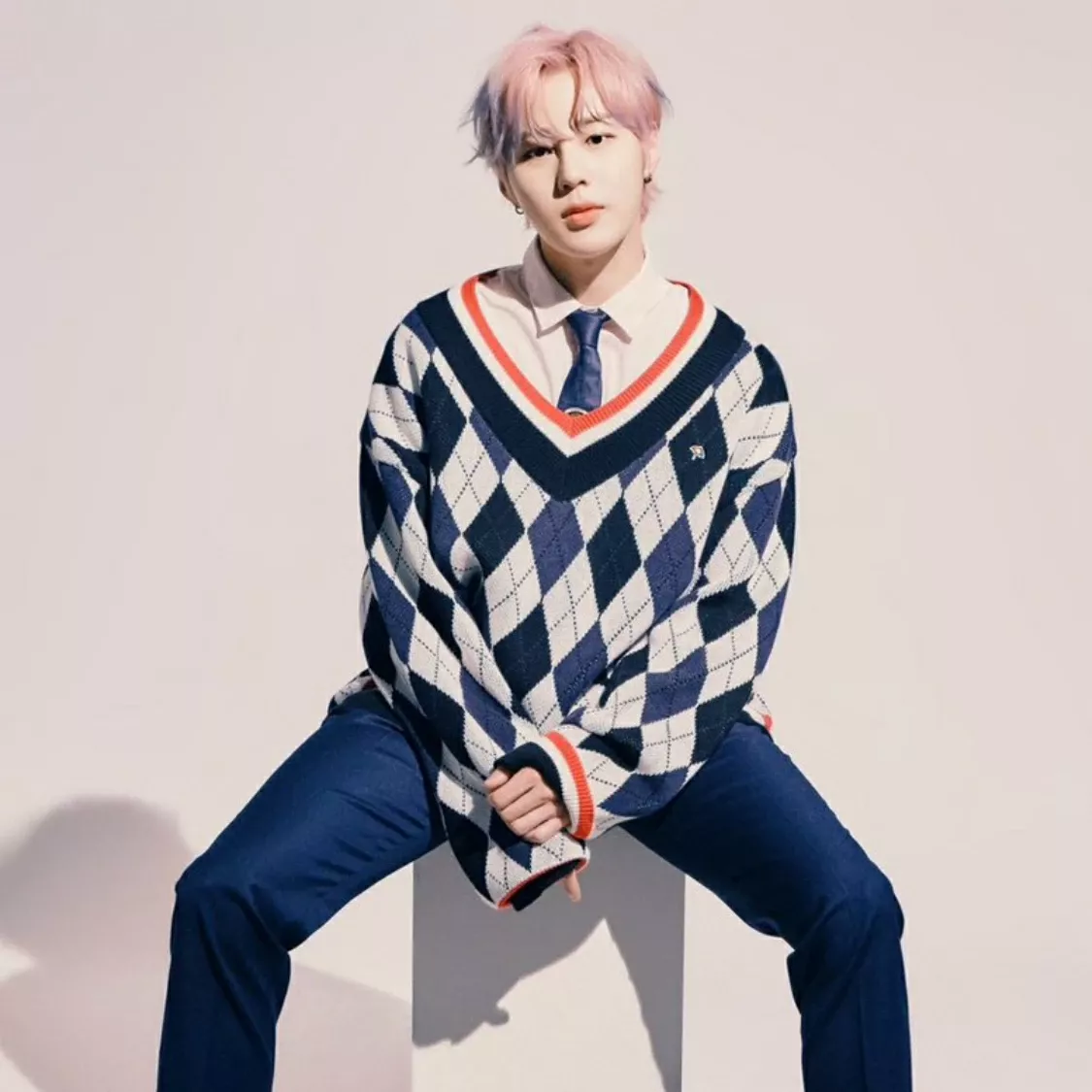 A moment captured by Ha Sungwoon's fan