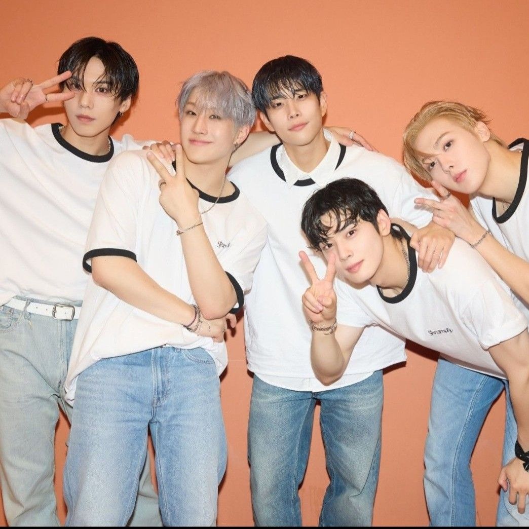 Foto aktivitas terbaru ASTRO