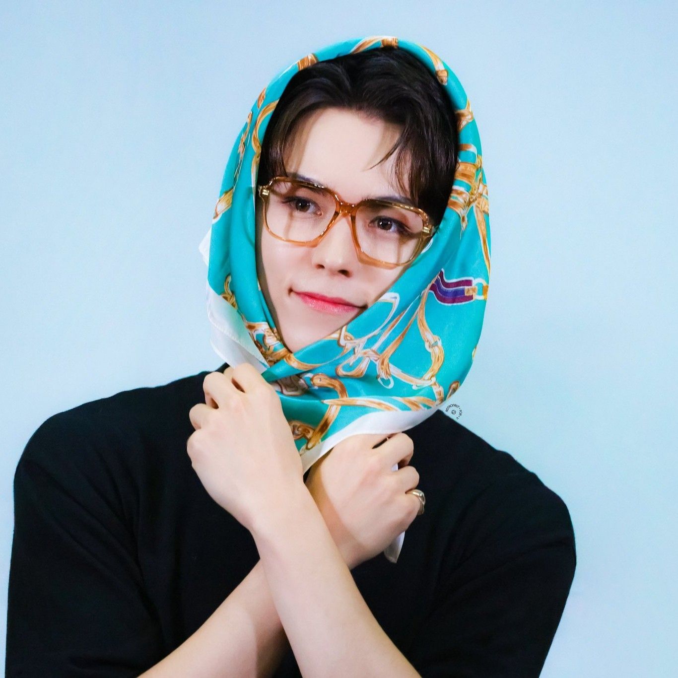 A moment captured by Vernon (SEVENTEEN)'s fan