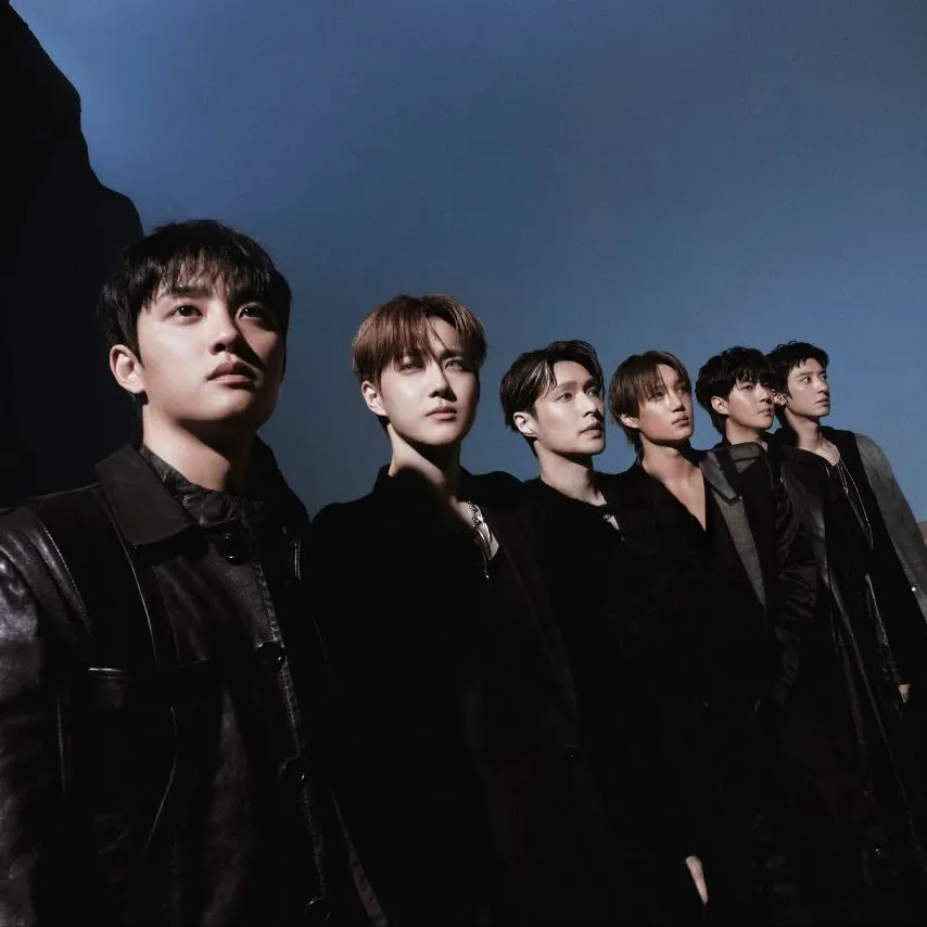 Behind-the-scenes cut of EXO