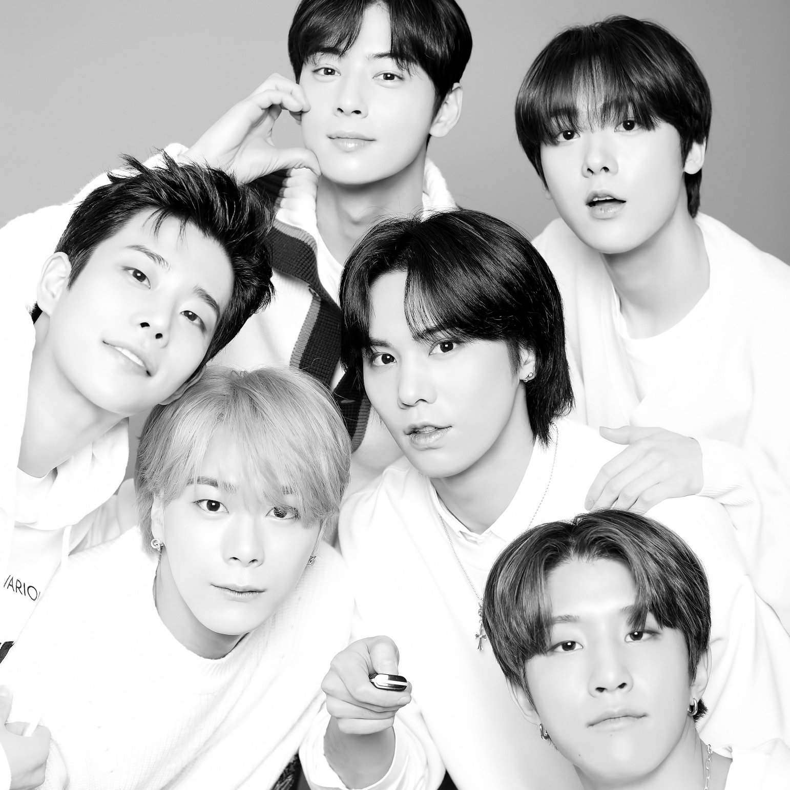 Latest photo of Moonbin (ASTRO)