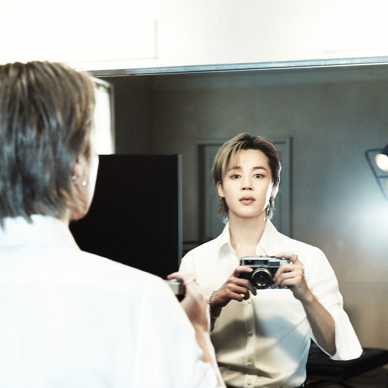 Foto aktivitas terbaru Jimin (BTS)