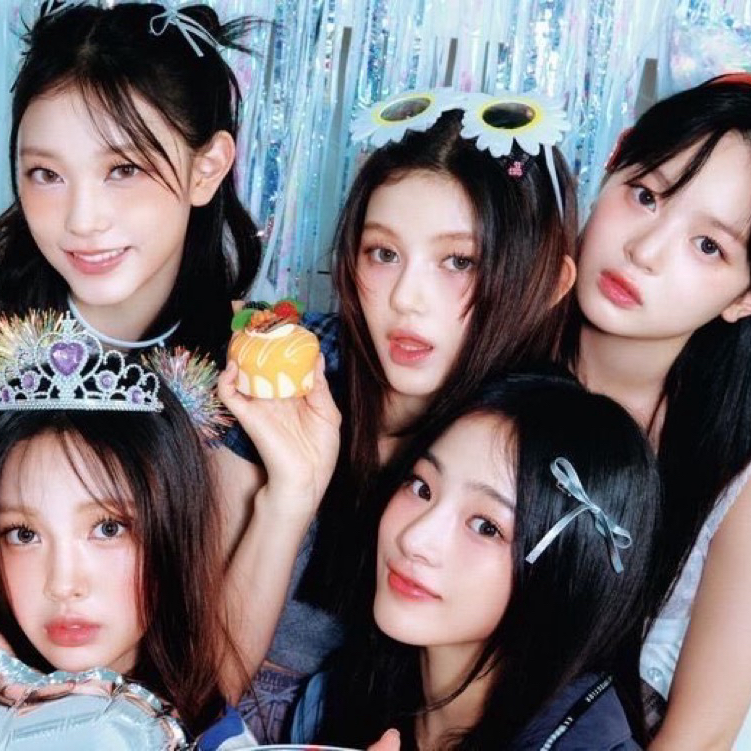 Recent activity shot of NewJeans