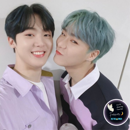 아스트로의 최신 사진