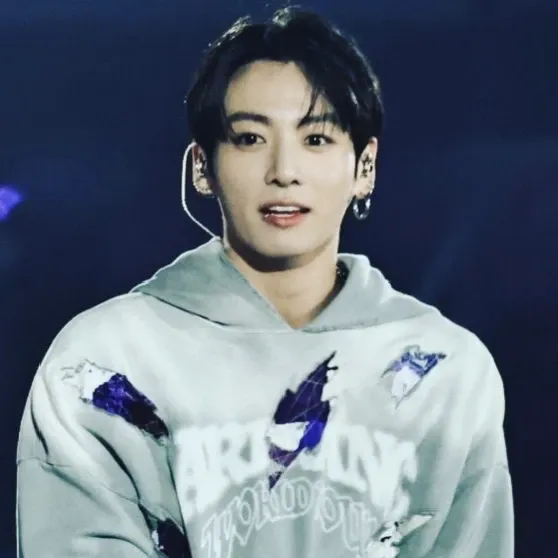 Momen yang diabadikan oleh penggemar Jungkook (BTS)