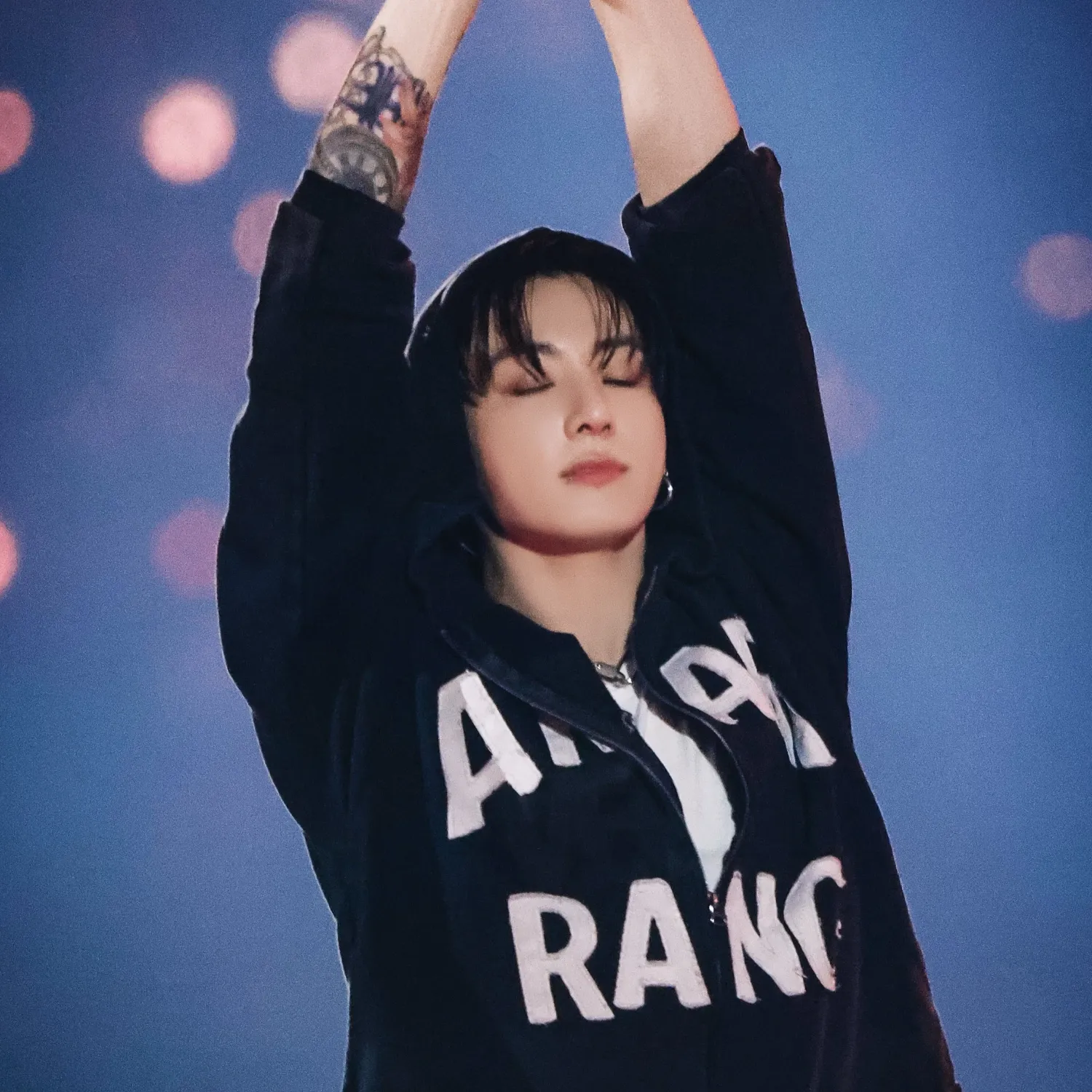 정국 (방탄소년단)의 최신 사진