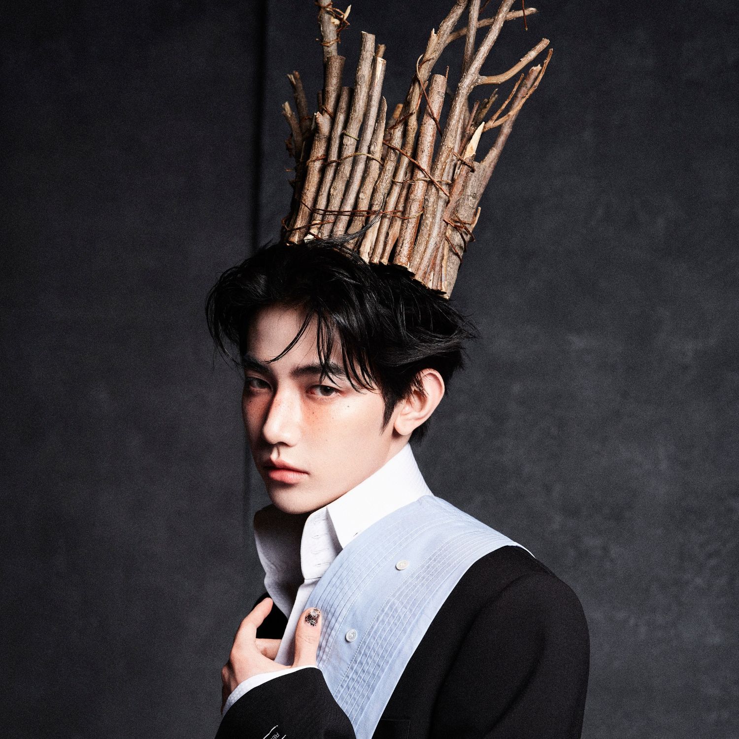 Behind-the-scenes cut of Zhang Hao