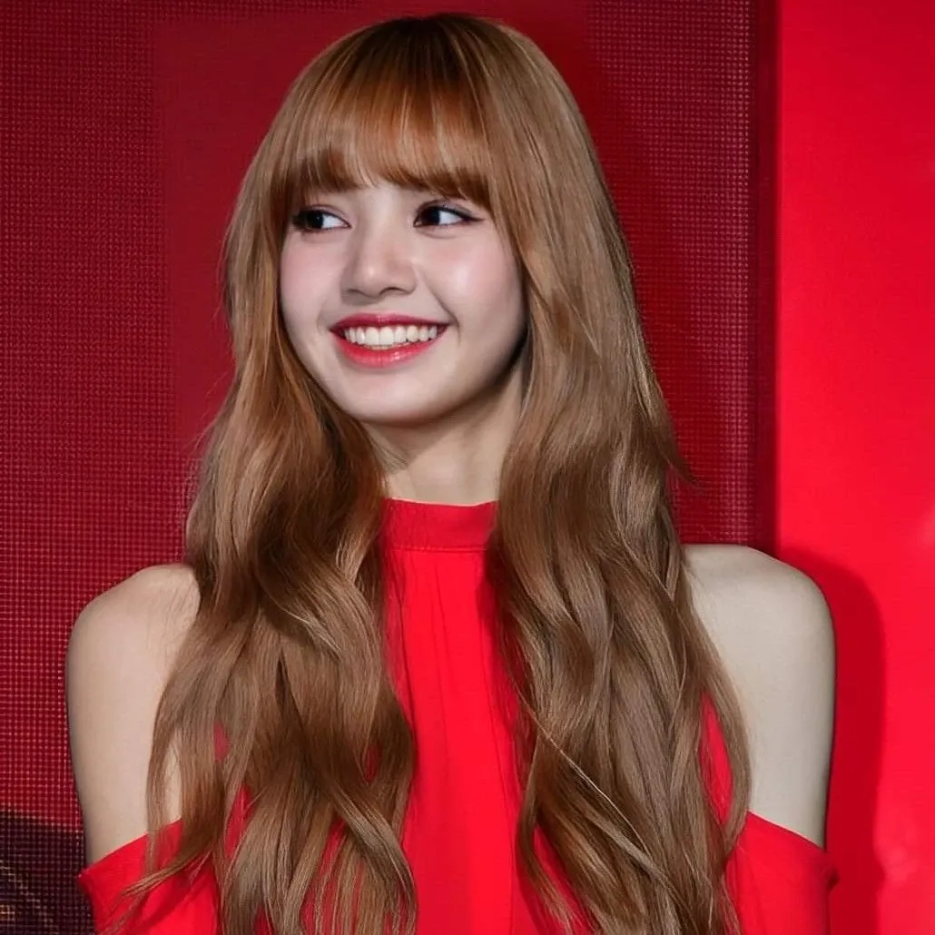 Potret di balik layar Lisa (BLACKPINK)