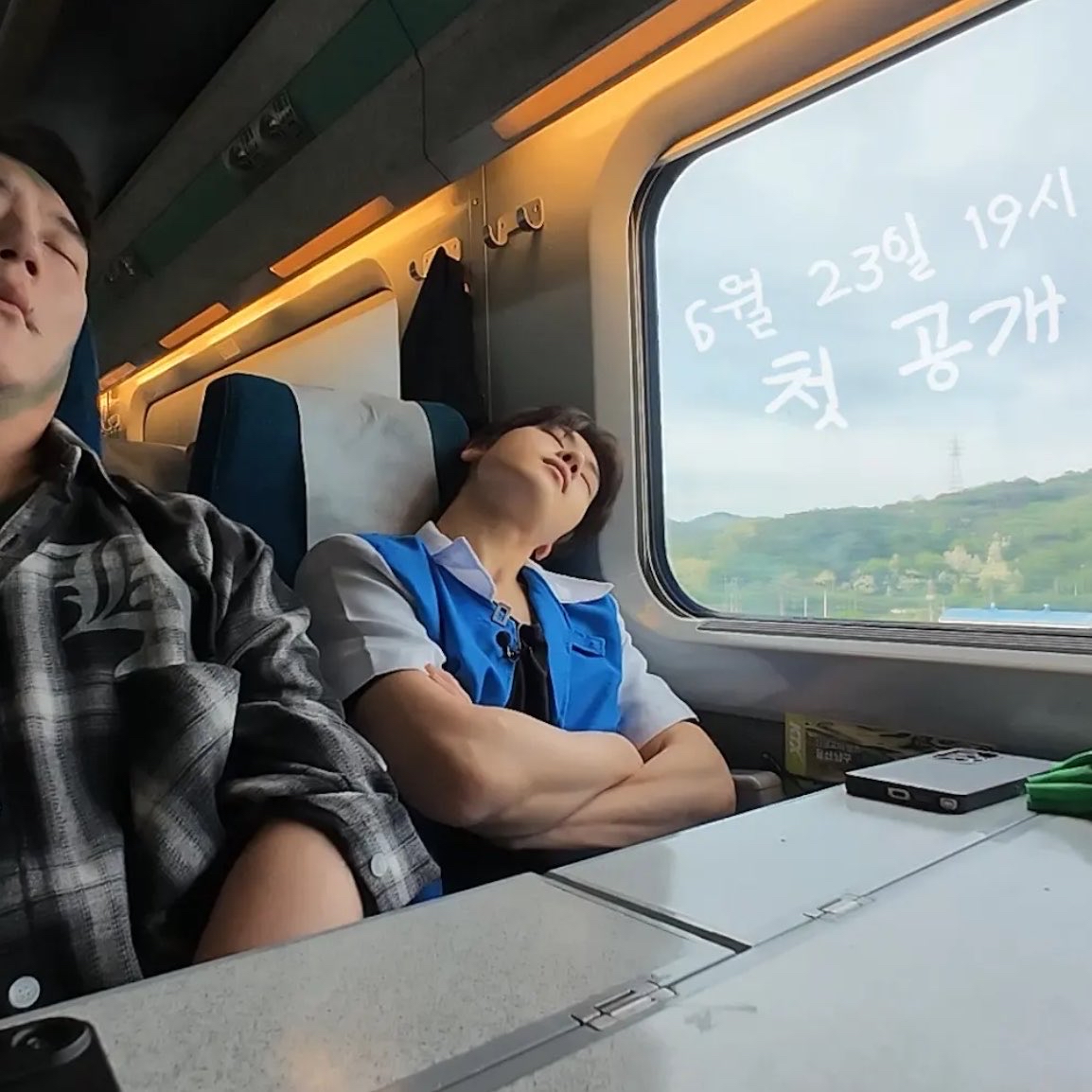 A moment captured by Seok Matthew (ZEROBASEONE)'s fan
