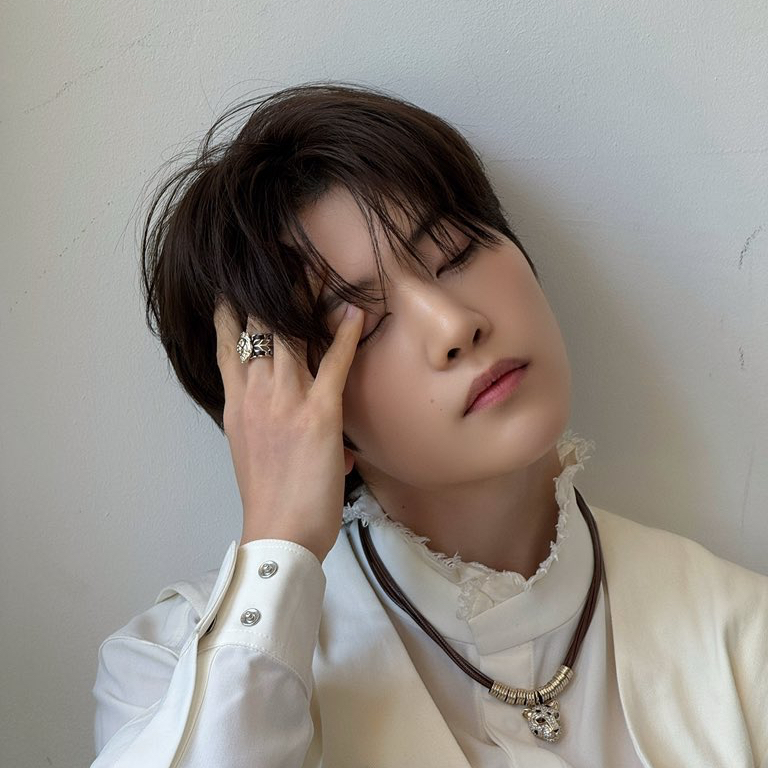Recent activity shot of Seok Matthew (ZEROBASEONE)