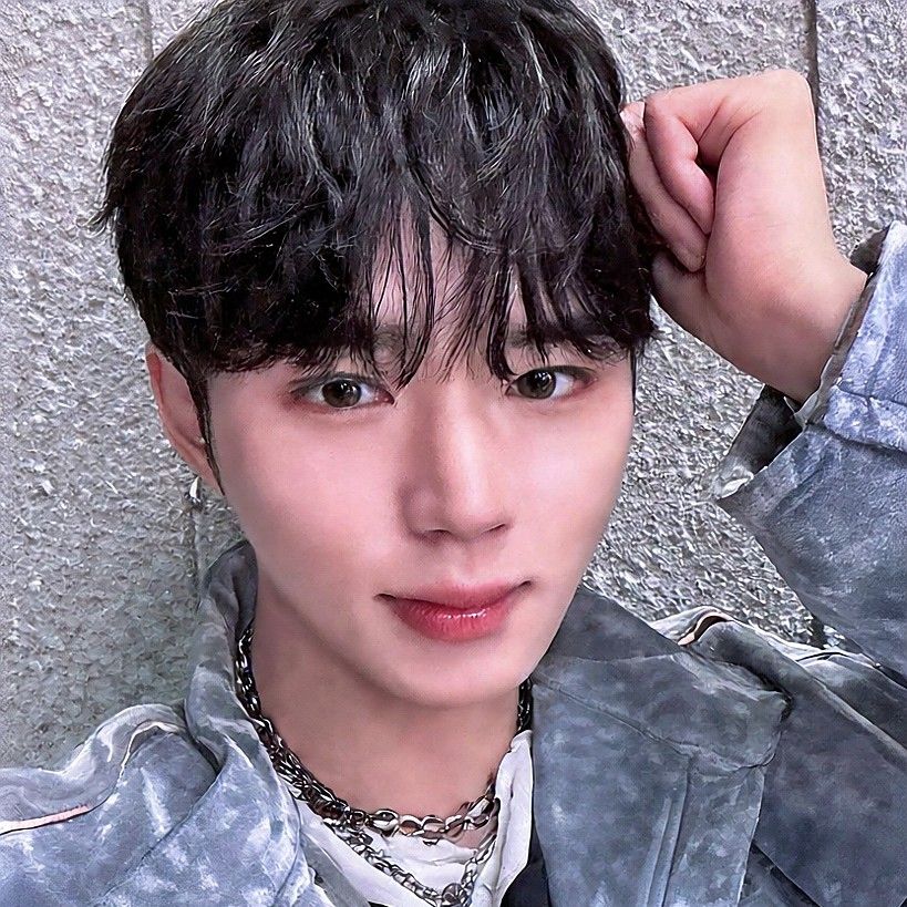 Recent activity shot of Kim Junseo (ALPHA DRIVE ONE)