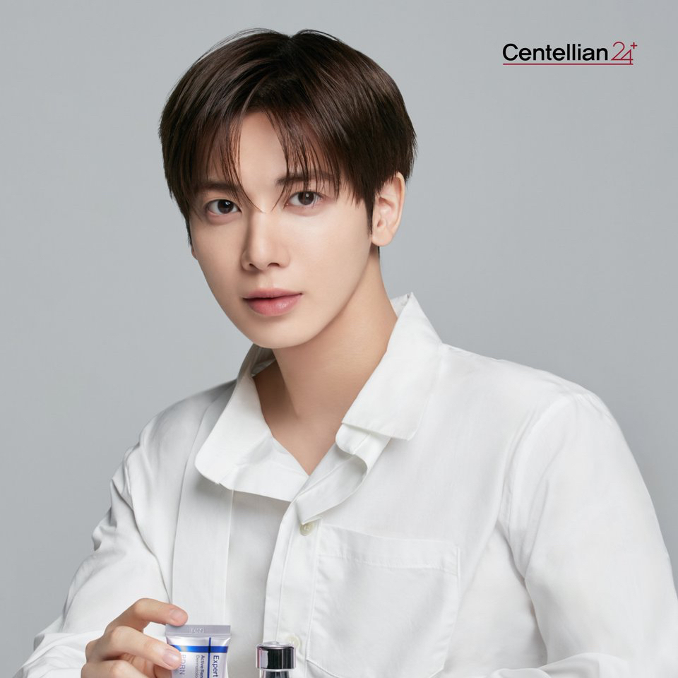 태현 (투모로우바이투게더)의 최신 사진