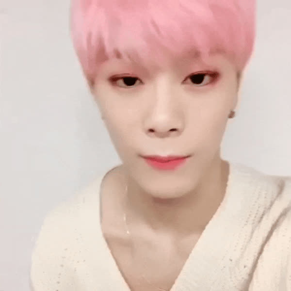 Shining profile picture of Moonbin (ASTRO) on today's Choeaedol