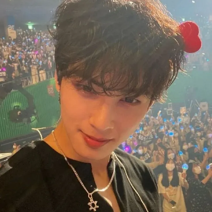 A moment captured by Eunwoo (ASTRO)'s fan