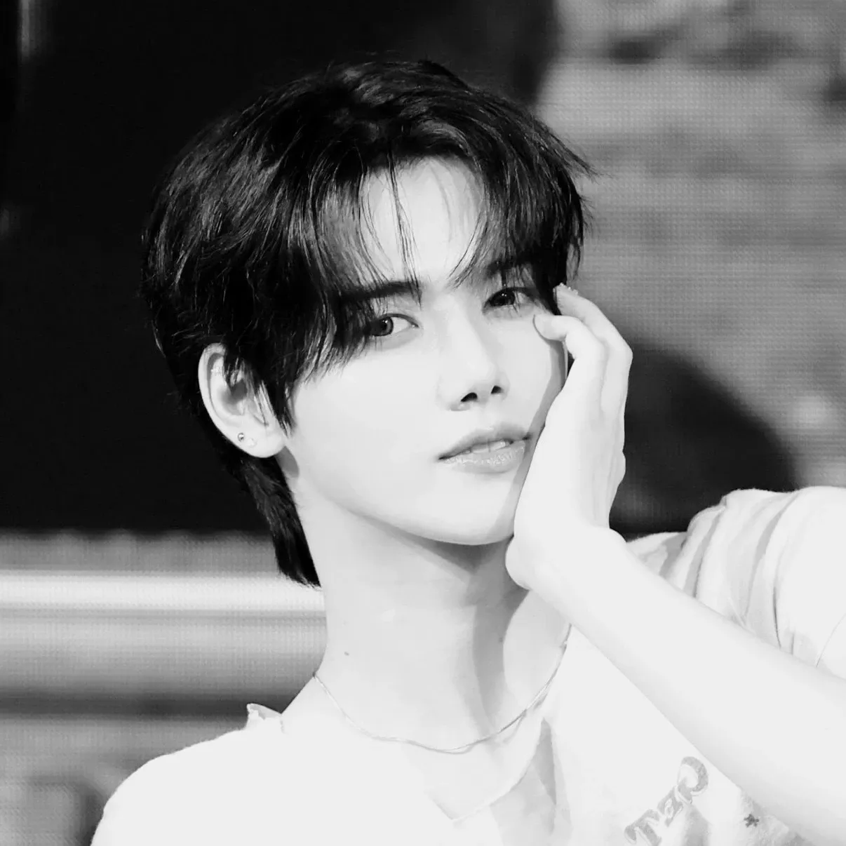 Latest photo of Minhee (CRAVITY)