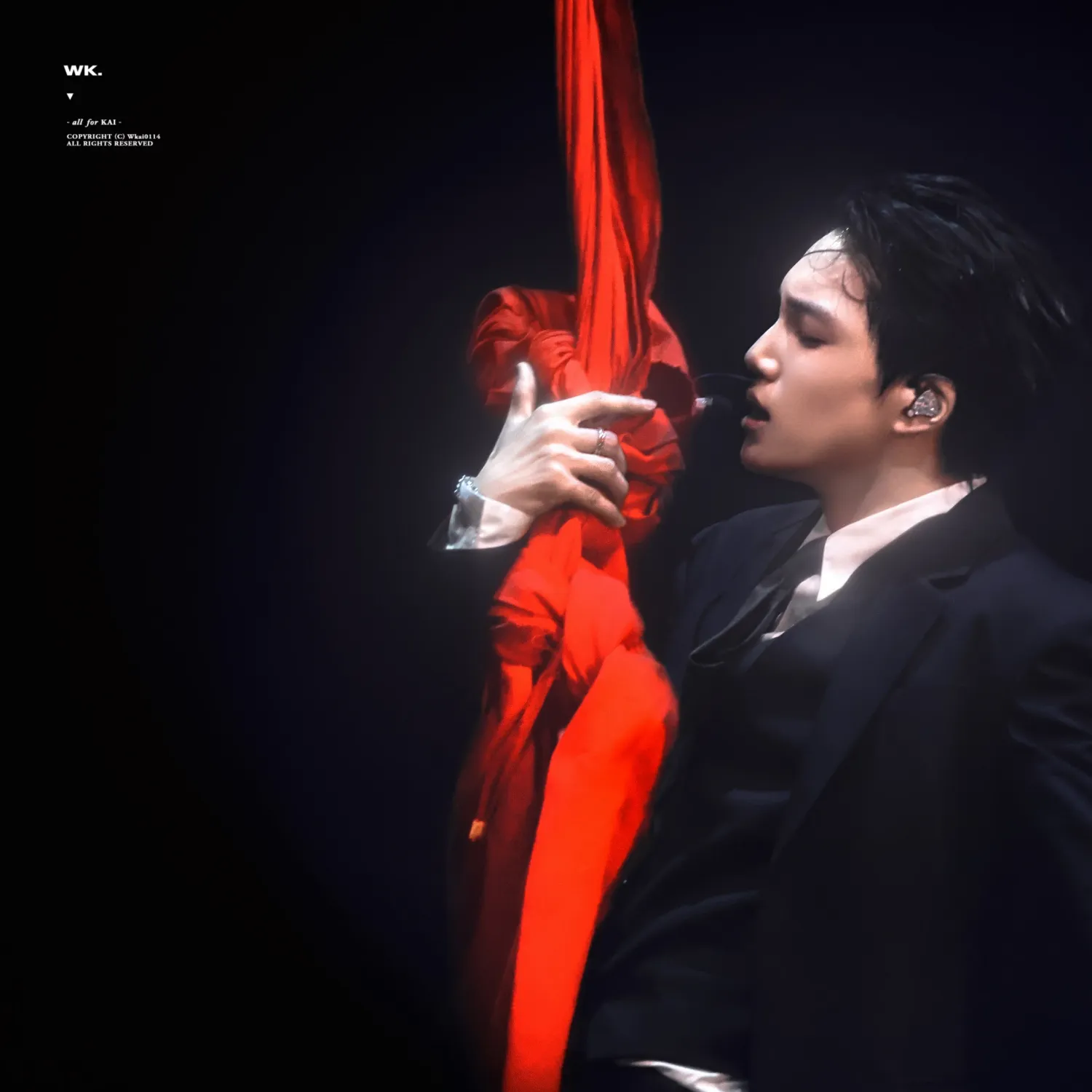 Behind-the-scenes cut of Kai (EXO)