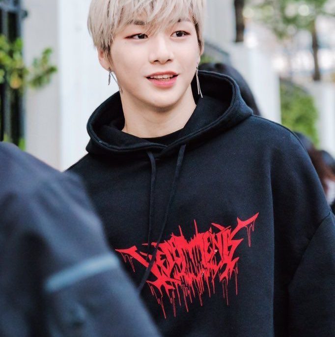Recent activity shot of Kang Daniel
