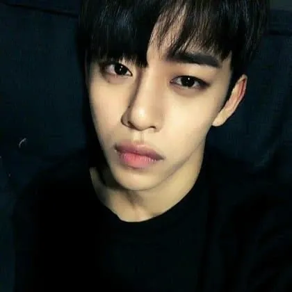 Foto terbaru Daehyun (B.A.P)