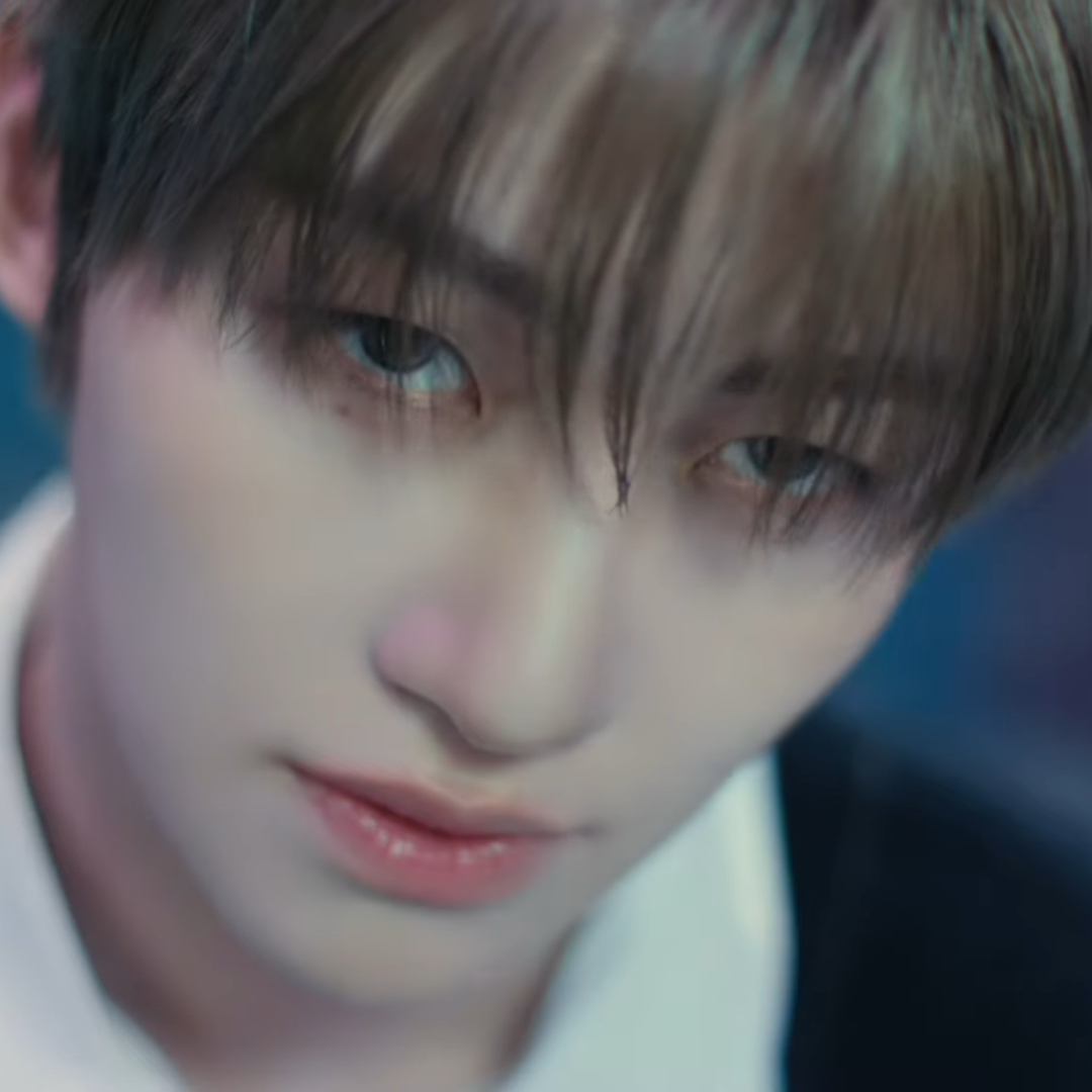 Latest photo of Jihoon (TWS)